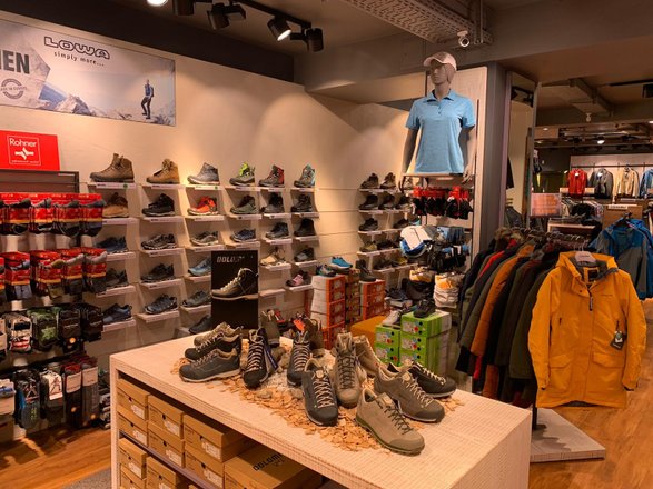 Blue Mountains – Shop in Paderborn, 95 prices – Nicelocal